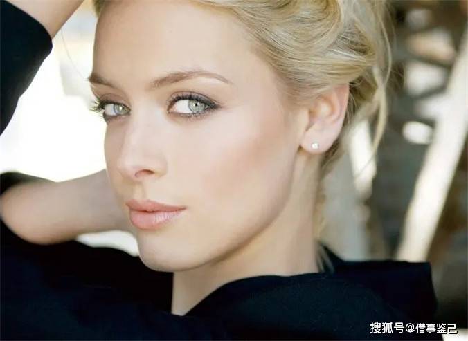 安娜·希尔克:还有人记得《妖女迷行》里面,敢爱敢恨的bo吗?