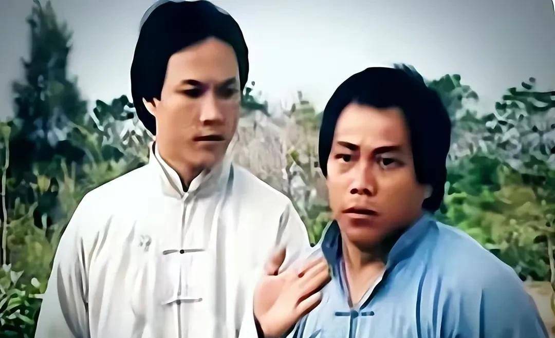 内地热烈欢迎梁小龙,当香港封杀梁的时候特别喜欢黄元申,梁小龙的