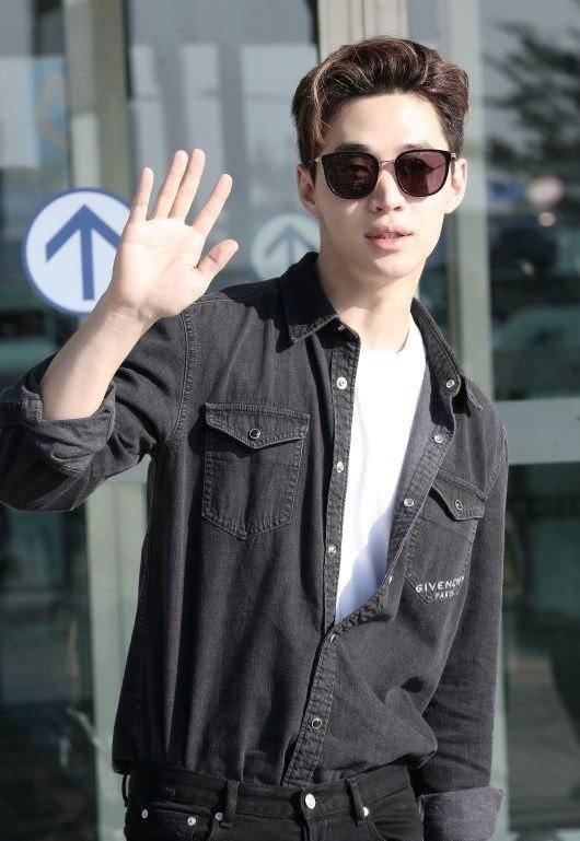 原创新势力南韩回国明星之多国发展的刘宪华henry