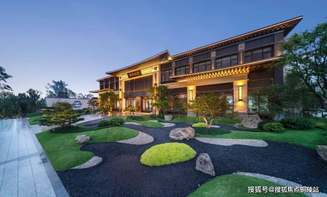 南宁建发北大珑廷官网售楼中心售楼处电话4008610709转接1110