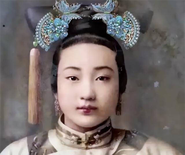 清朝的妃子很丑一组老照片告诉你她们的容貌不输女明星