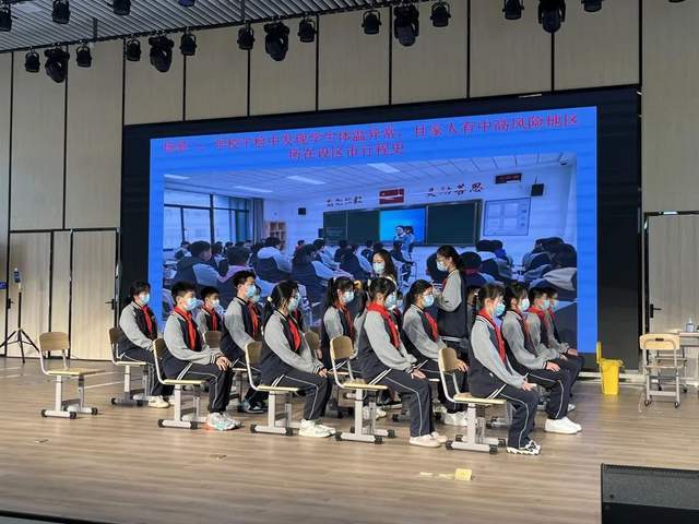 原创南京市六合区龙池初级中学防疫演练常态化提升防控不松懈