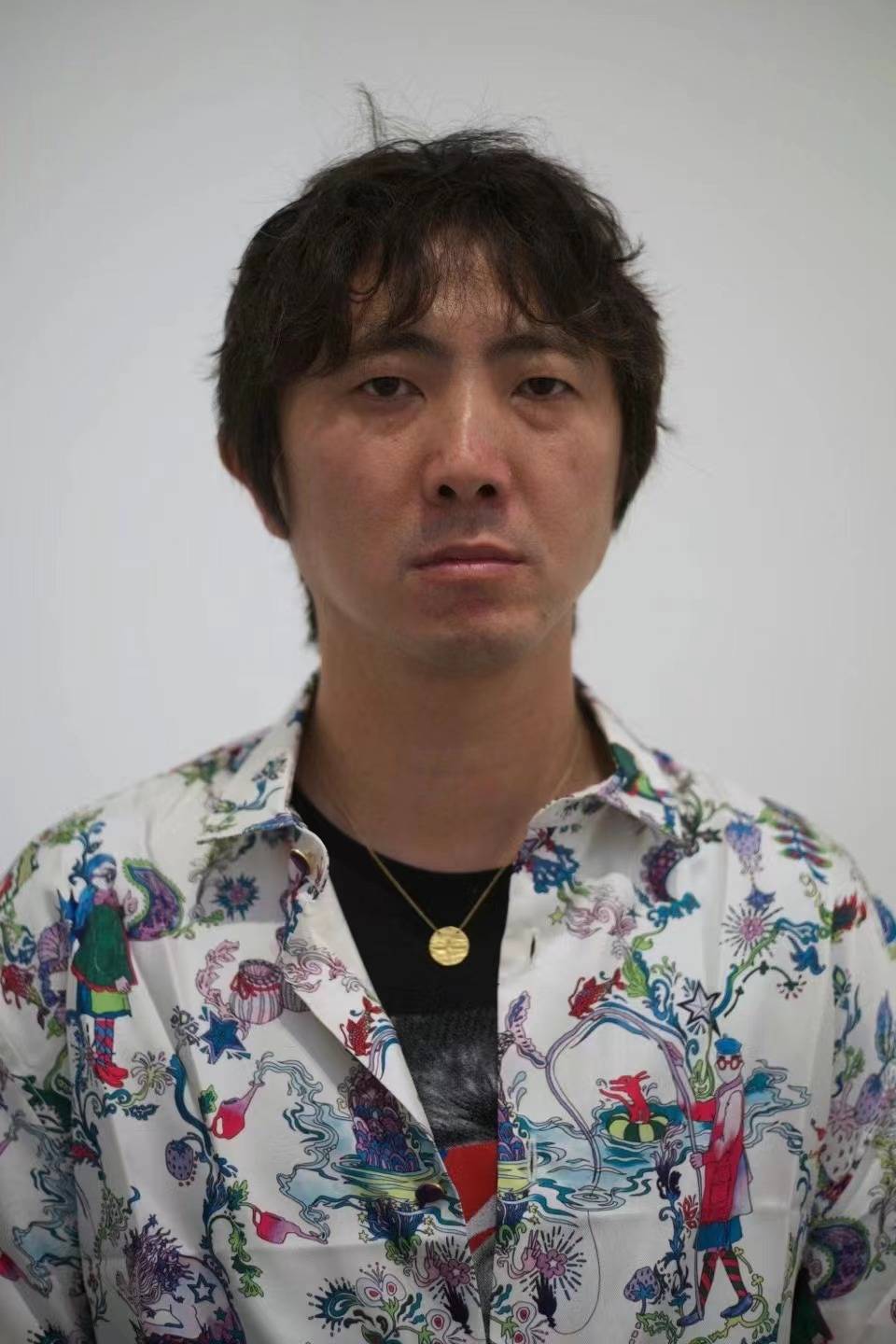 庞宽的14天直播结束了,很多人的生活还在 7 7 7……_行为_迪斯科_表演