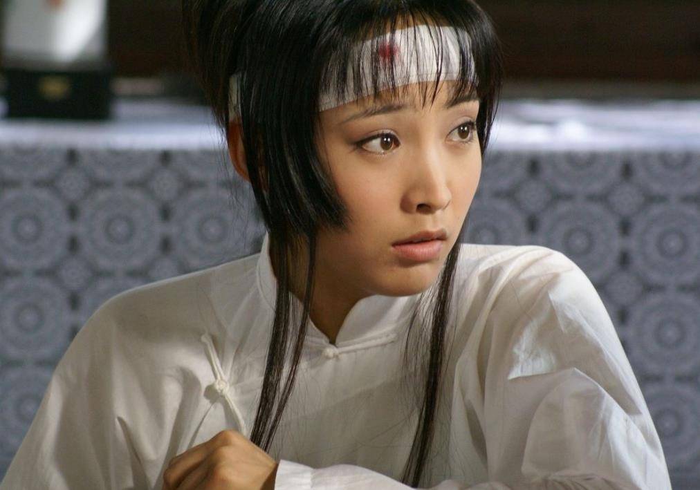 原创演员白静24岁爆红29岁惨死丈夫刀下母亲为争遗产四处奔走