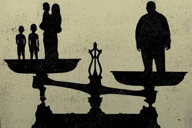 父权即家长之权,常被用来作为证明中国古代社会是一个以家长制为基础