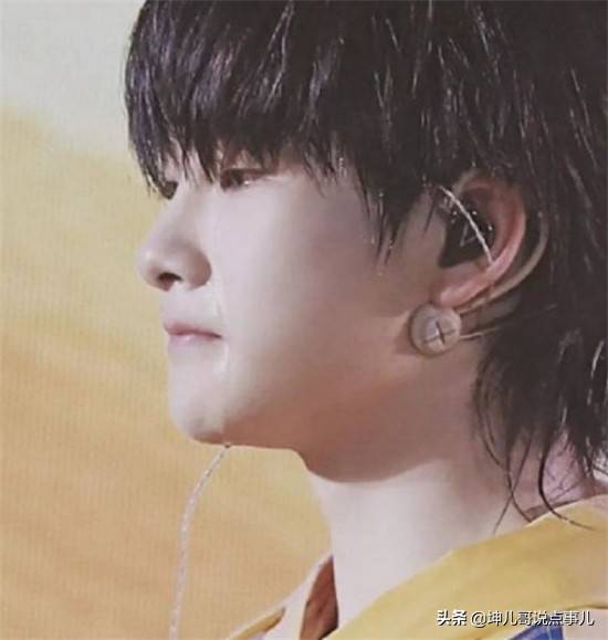 原创明星错位图有多搞笑宋威龙穿裙子看到千玺我酸了