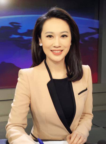 众所周知,电视新闻从来都不缺颜值和气质出众的优秀主持人,而在这其中