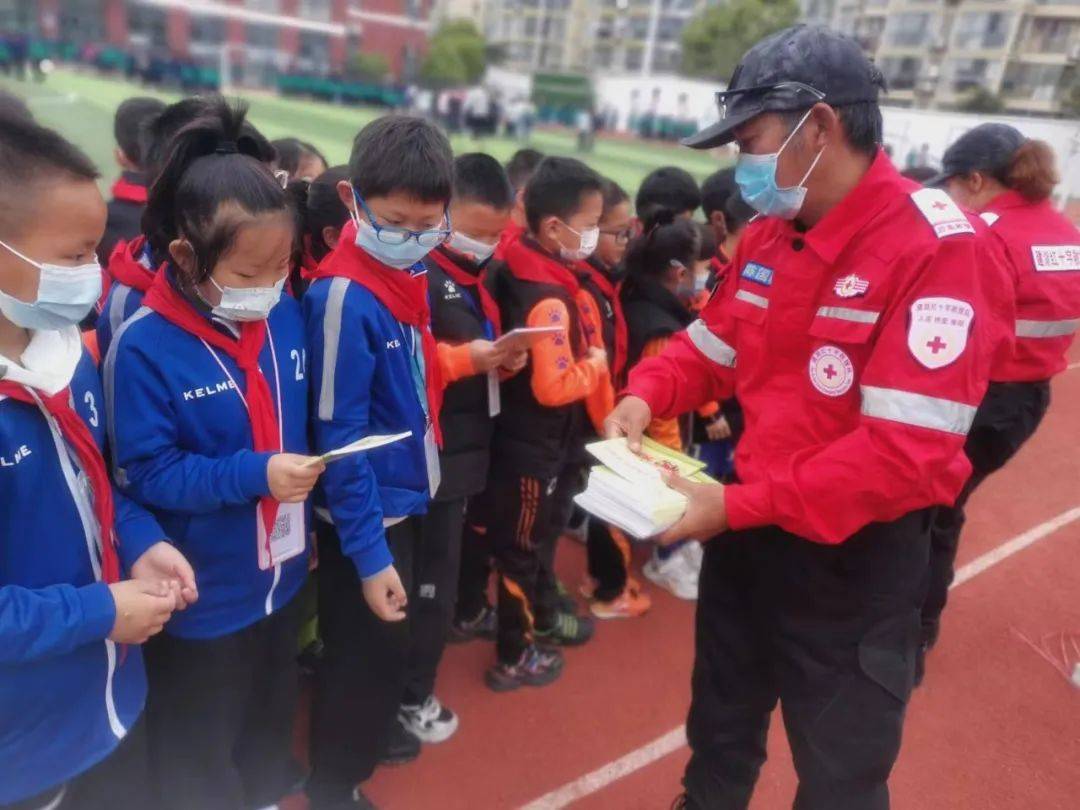 盐城市新河实验小学图片