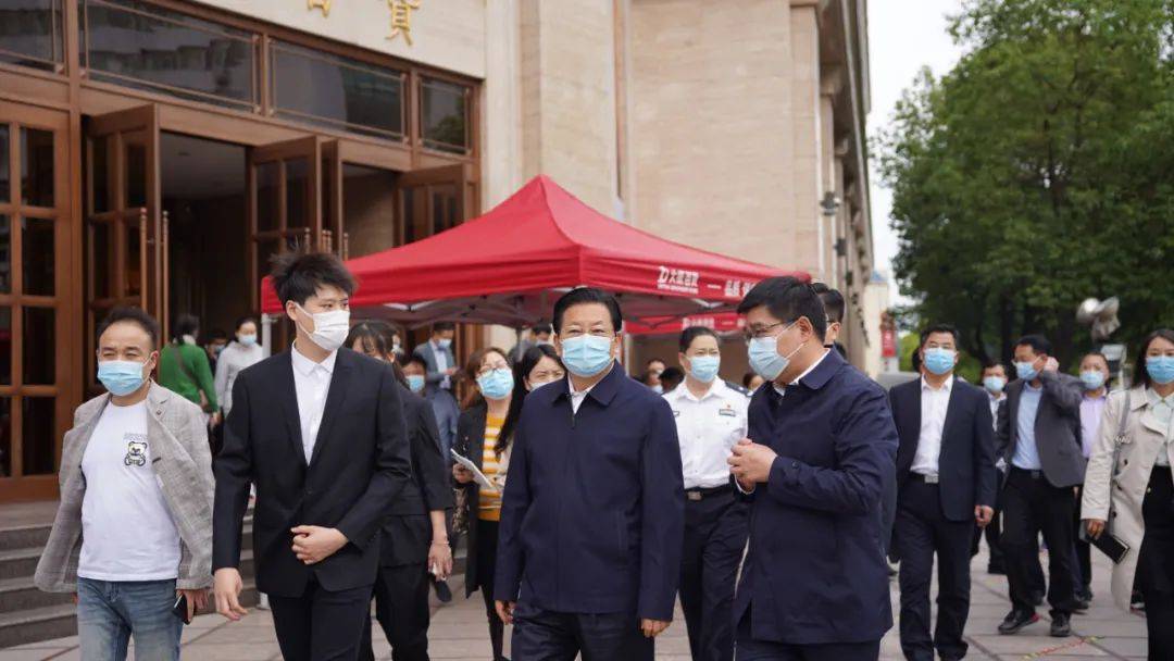 南阳看点·今天 19:16微信发布封号"新规":如果出现以下6种行为,或将