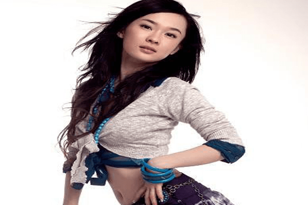 女明星事业线排行榜_劲爆!盘点一下娱乐圈“事业线”强大的十大女演员