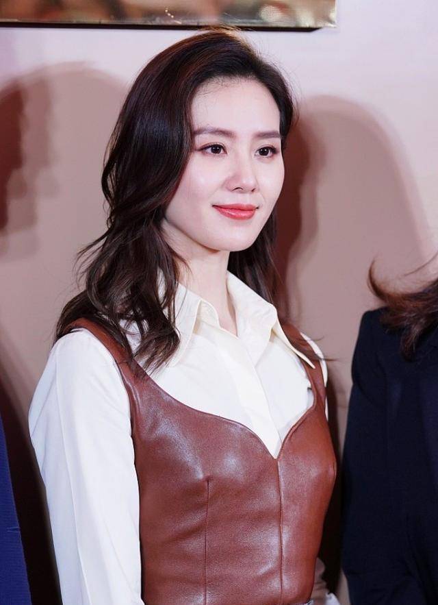 原创刘诗诗近况更有气质一袭白色长裙美如仙女下凡这气质绝了