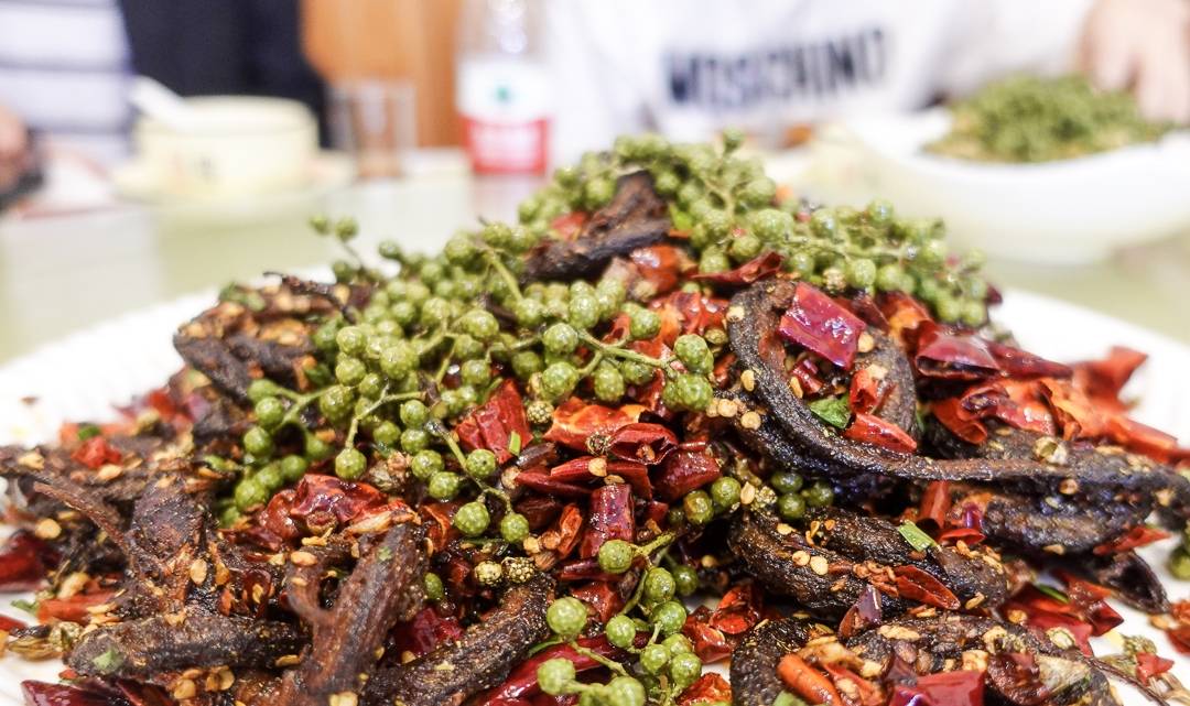麻得过瘾的江津全椒宴堪称国内最具挑战的美食你敢来尝试吗