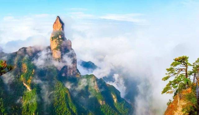 浙江神仙居，有世界最大的火山流纹岩地貌集群，是国家5a景区