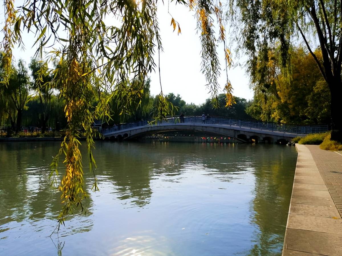 北京二环内有座大湖,人称"小西湖",0元门票