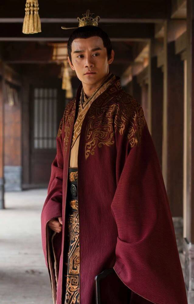 琅琊榜》靖王:最不受宠的皇子,为何最后能够逆风翻盘继承皇位_梁帝_祁
