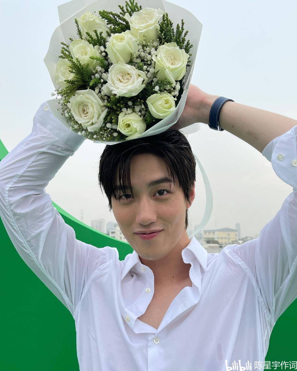 盘点torthanapob出道泰剧电影见证成长(附bazaarthailand最新杂志写真