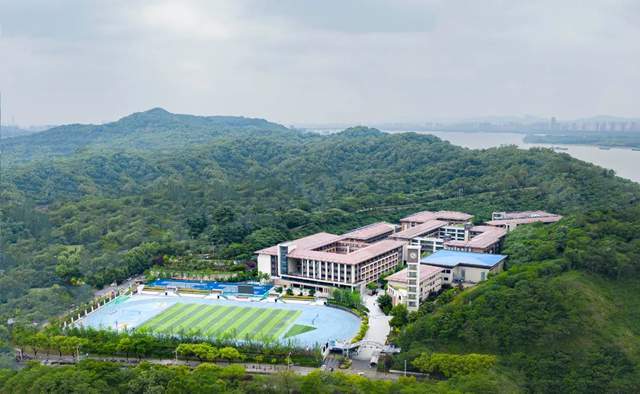 走进南京市燕子矶中学英语组群英荟萃语你同行