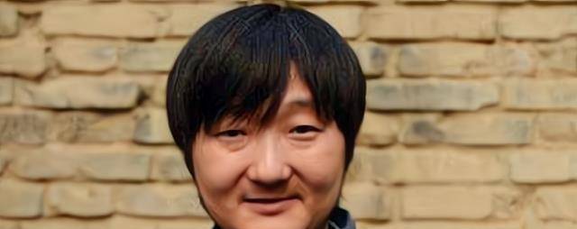 娶美模拿影帝当导演这12位丑星其实不丑反而才华横溢