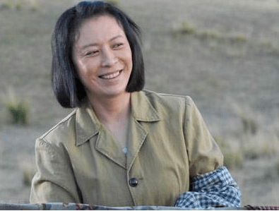 原创她是优秀演员出道40年零绯闻出演你好李焕英再次走火
