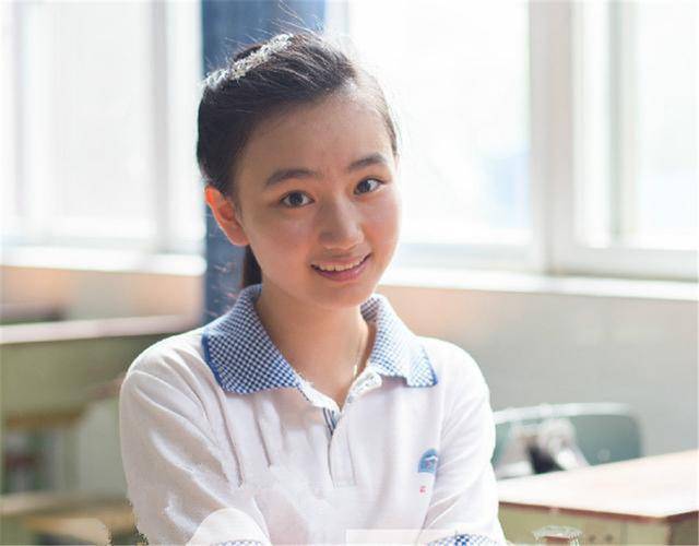 她是娱乐圈唯一考入清华大学的童星,美貌与智慧并存,太牛了_孩子_叶子