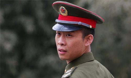 士兵突击兵王许三多的成就离不开这三人史今让他成长袁朗让他成熟