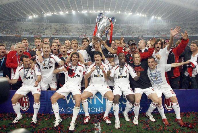 关于ac米兰2006-07欧冠冠军阵容的信息
