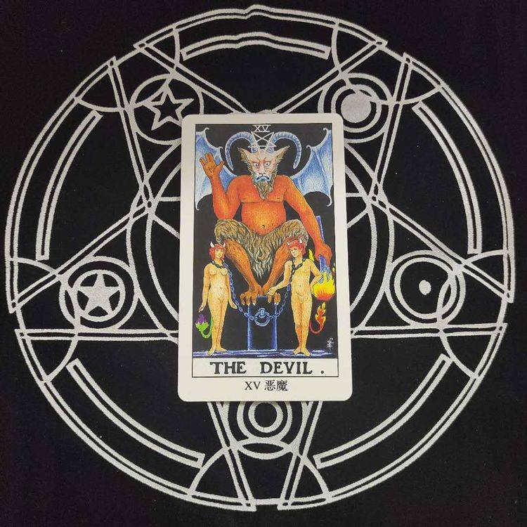 原创塔罗牌占卜你身边的那个ta是你的命中注定吗