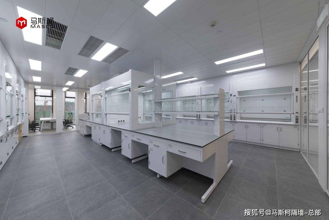 医疗玻璃隔断实验室隔断医药挂板成都倍特医药隔墙马斯柯隔墙