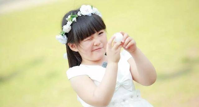 王诗龄因为胖上热搜,但胖不该成为她的原罪_郑欣宜_身材_小时候