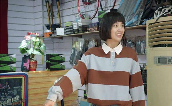 原创剧中那个迷迷糊糊的邻家女孩杨夕其实在现实生活中也是一样的