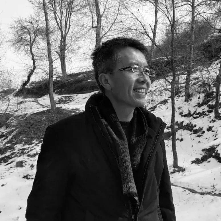 郭峰·泰丰文化签约画家中国美术家协会会员,国家二级美术师,甘肃画院