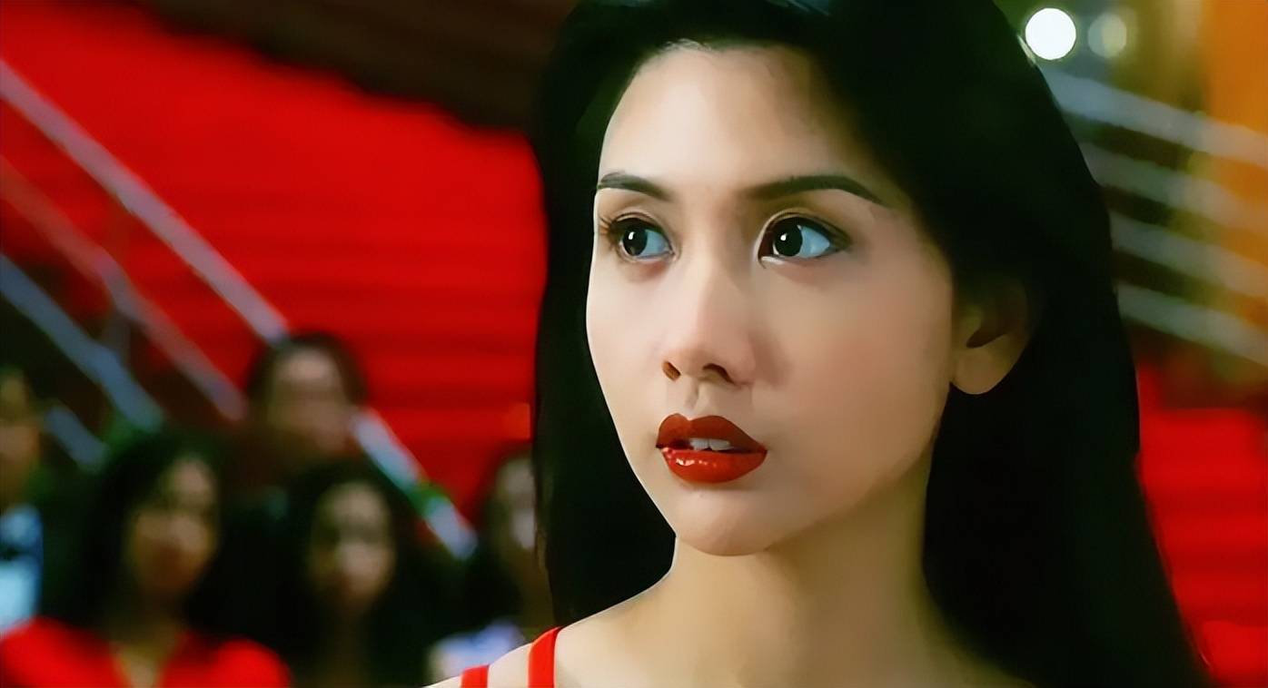 原创为什么说邱淑贞是香港影坛的性感女神看她年轻时的照片就有答案