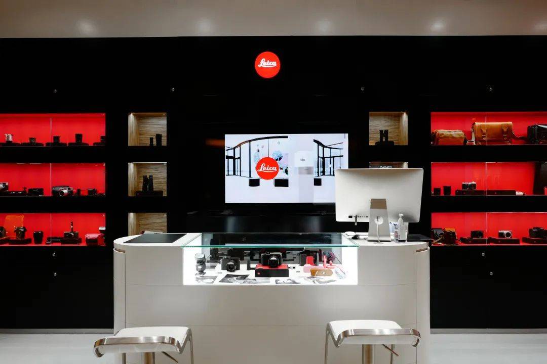 徕卡相机济南唯一一家专卖店位于济南贵和购物中心