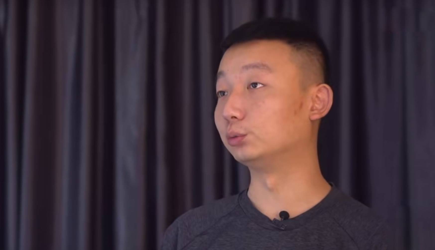 郭威亲姥姥首发声:不要说中等水平,我们都快要饭了_许敏_姚策_房子