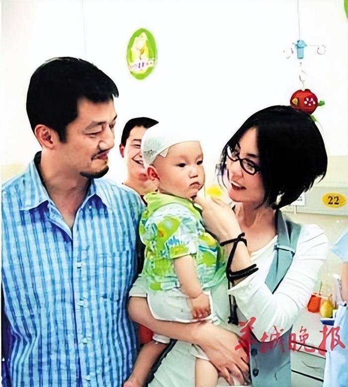 原创李亚鹏再婚生子过去近十年终于放下了王菲