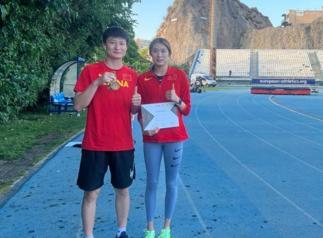 中国的女子跳高记录还停留在金玲33年前的一米97上,就算不能打破