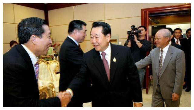 泰国首富加入中国国籍,家族财富1900亿,还是平安,中信的大股东_谢国民