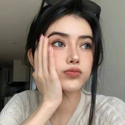 qq优质女生头像冷温柔逃不掉的喜欢