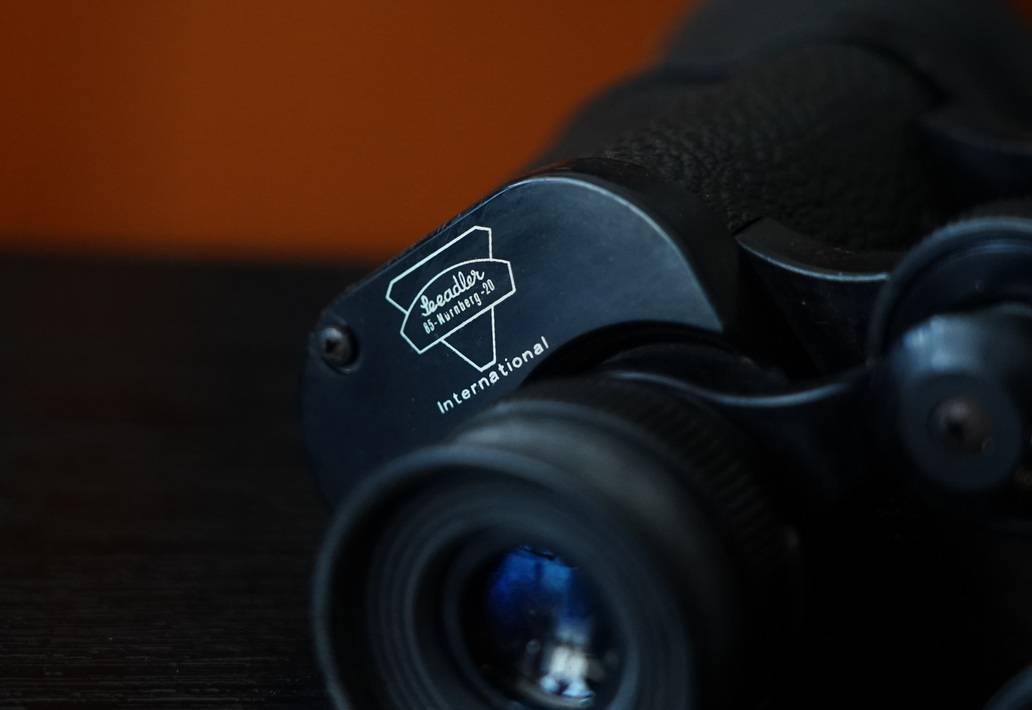 而且外观也大了不少.这种规格的望远镜,如果不是名牌的,不推荐购买.