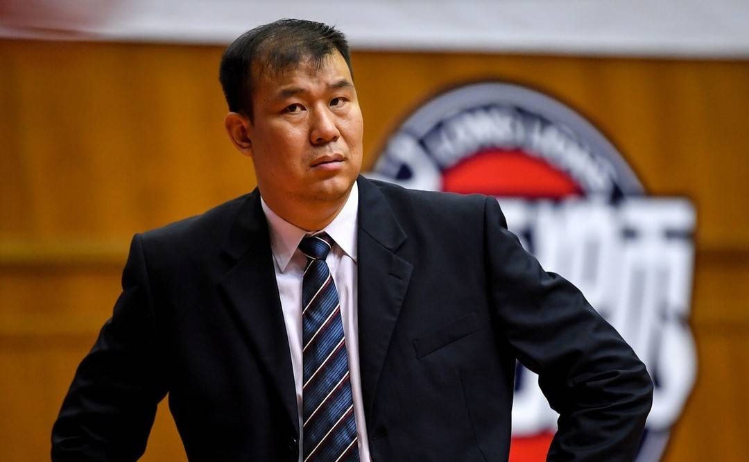 许利民出生日期:1966年5月,2021年东京奥运会五人女篮主教练.