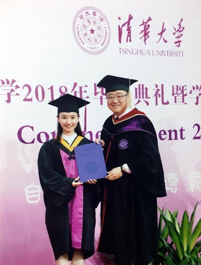 7岁出道11岁成名,成娱乐圈唯一考入清华大学童星,今被全校宠爱_叶子