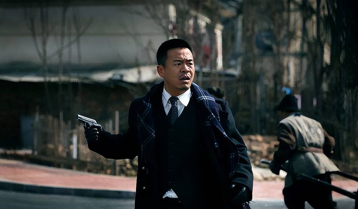 之后几乎所有张嘉益担纲的剧集,从《白鹿原》到《装台》,孙浩都有出演