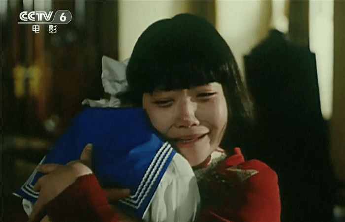 27年前的《红樱桃》:女主角背后的纹身,曾是许多人的童年阴影_郭柯宇
