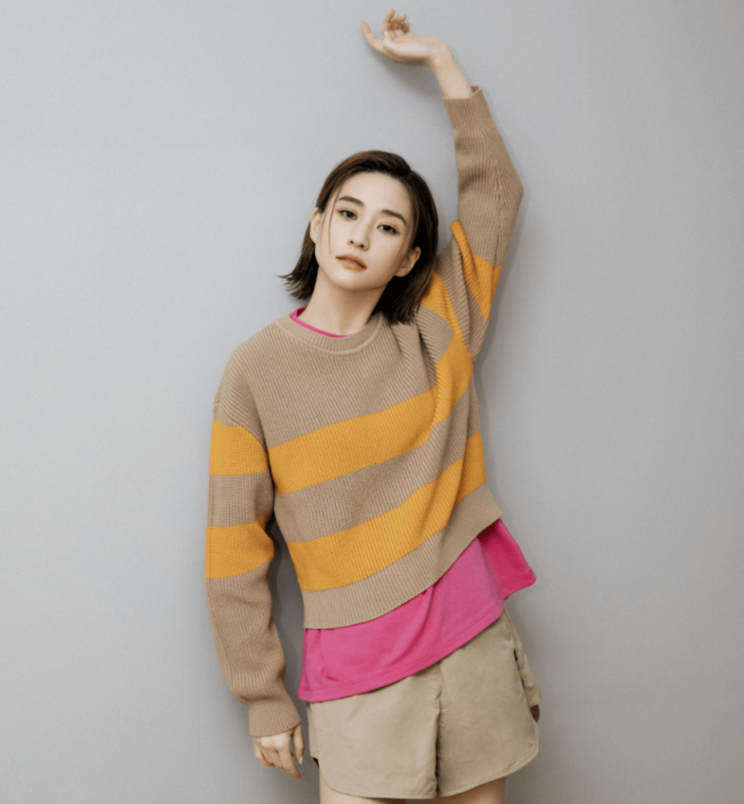 网友:把头像换成何超莲窦骁结婚照都不意外了.