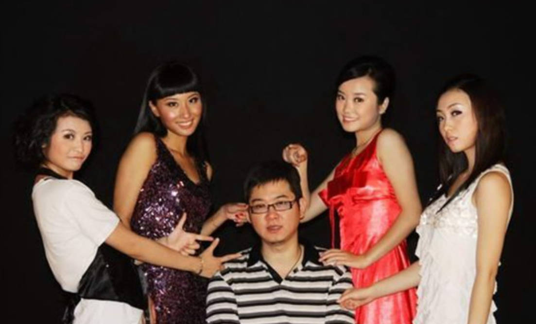 情感专家赵川3段2离一婚记者二婚画家三婚娶小16岁的空姐