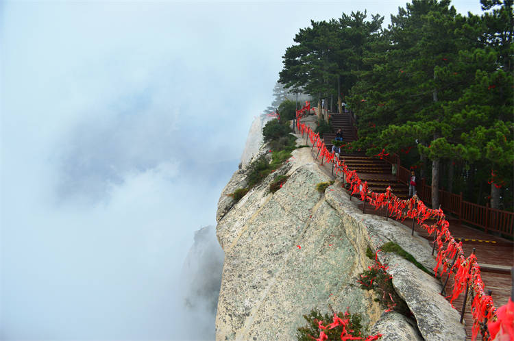 厉害了！陕西华山景区宣布对所有游客免费！附游玩攻略