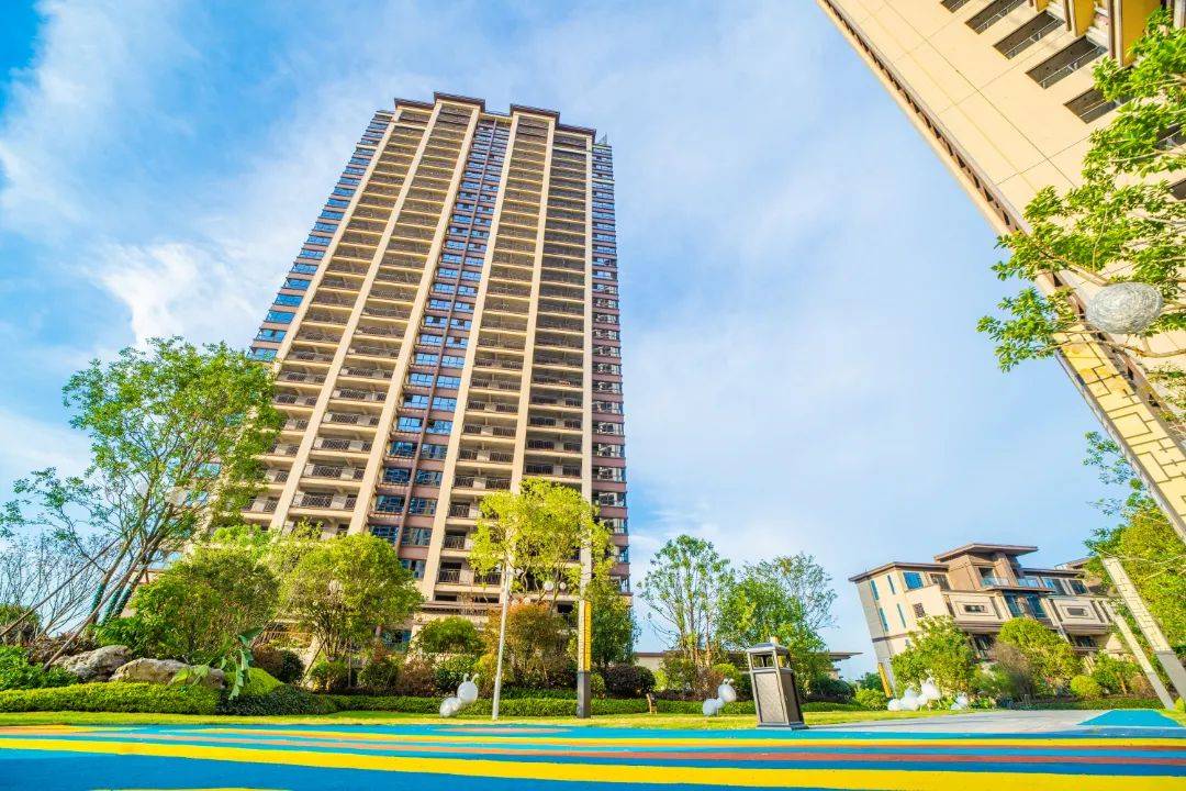 金钟美墅湾买房送车位!5088元/㎡起住华新实景准现房!