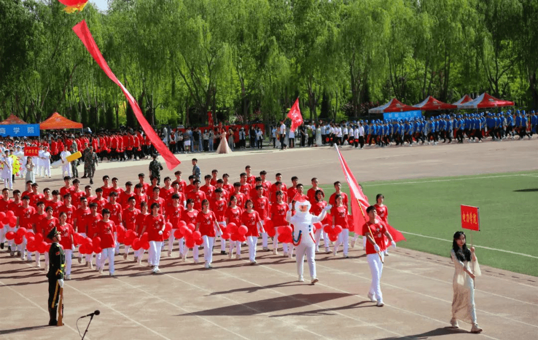 银川能源学院校服图片