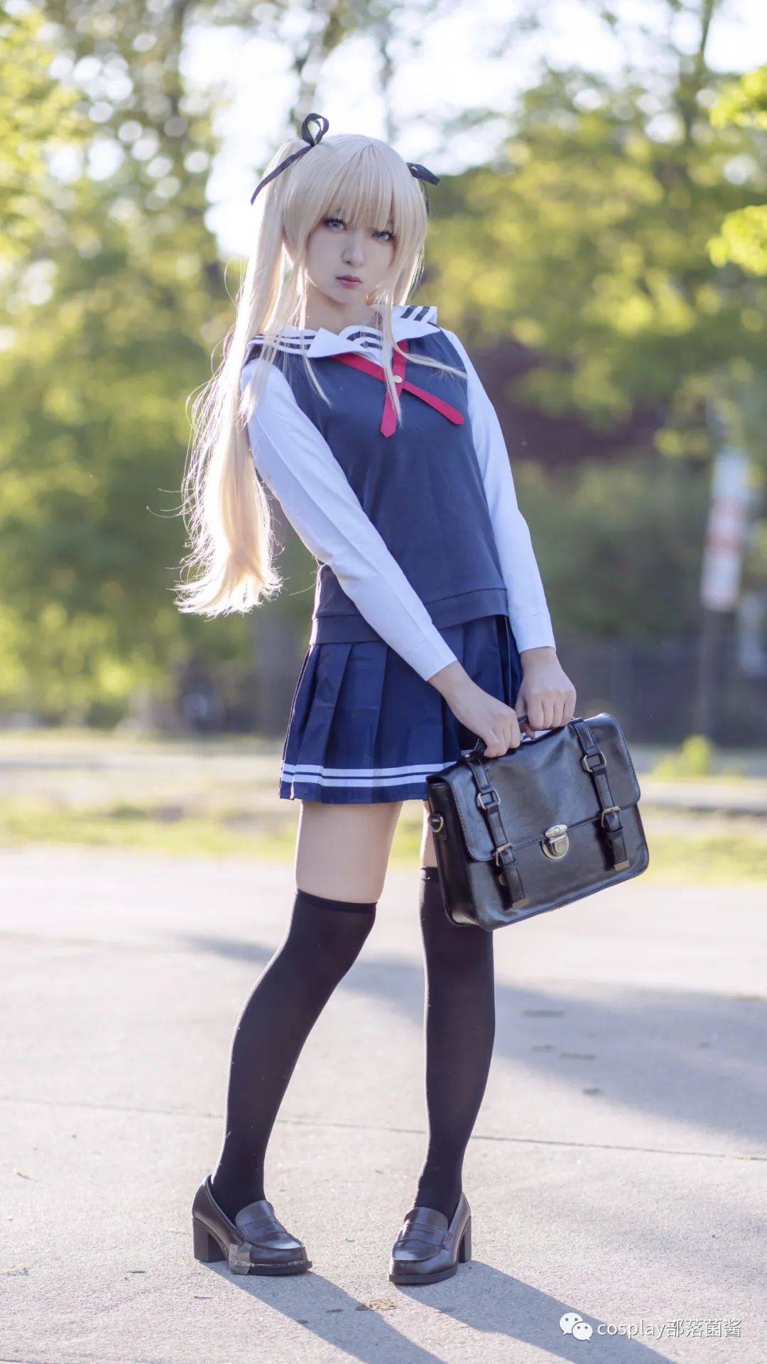 cos:双马尾女主英梨梨cos正片@李兔气_bcy_路德_摄影