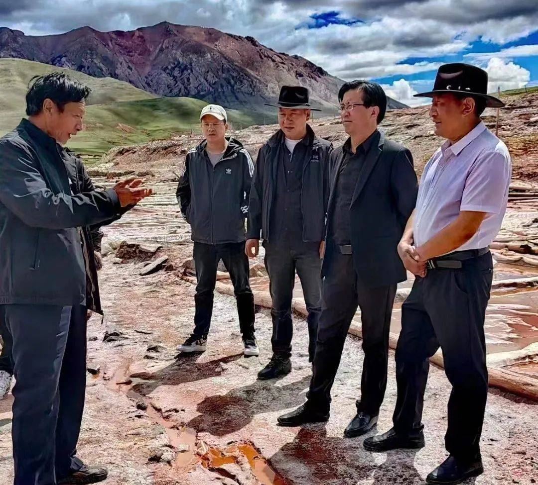 凝聚工匠技艺优势,助力囊谦社会发展,铸牢中华民族共同体意识